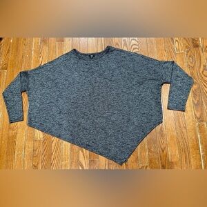Mossimo 
Gray Asymmetrical Blouse